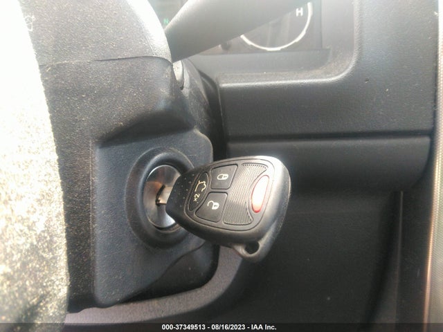 2010 JEEP LIBERTY SPORT VIN: 1J4PN2GK9AW135571