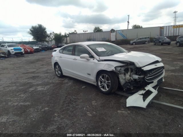 3FA6P0SUXGR305074 Ford Fusion Energi Titanium