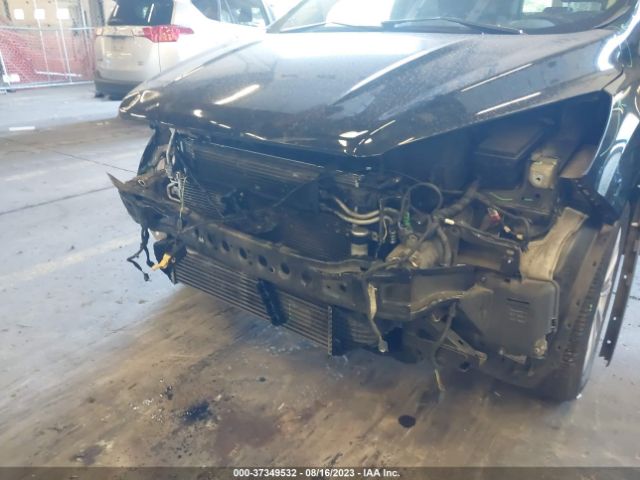 1FMCU0J95HUC95983 Ford Escape Titanium