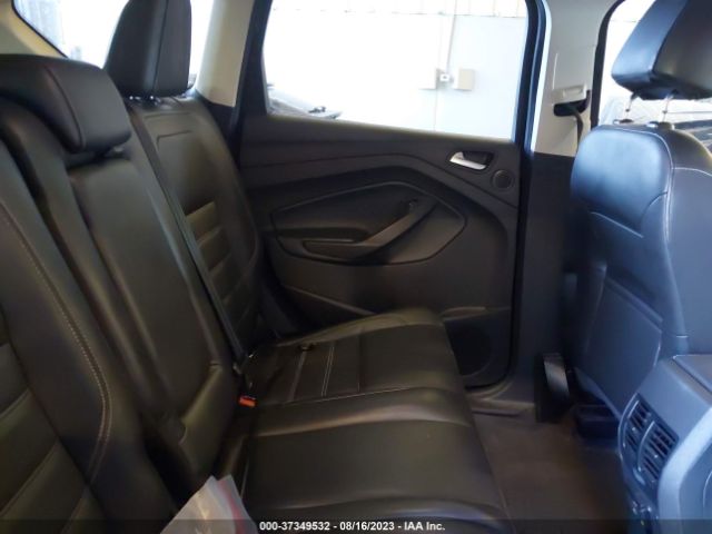 1FMCU0J95HUC95983 Ford Escape Titanium