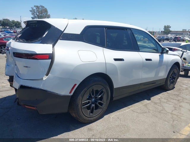 2024 BMW iX, VIN: WB523CF03RCN62491