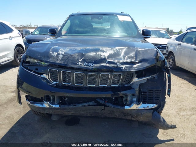 1C4RJKAG3P8712607 Jeep Grand Cherokee L Laredo