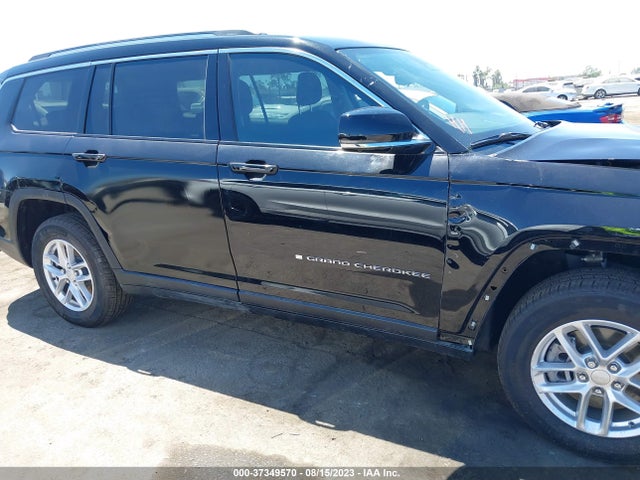1C4RJKAG3P8712607 Jeep Grand Cherokee L Laredo