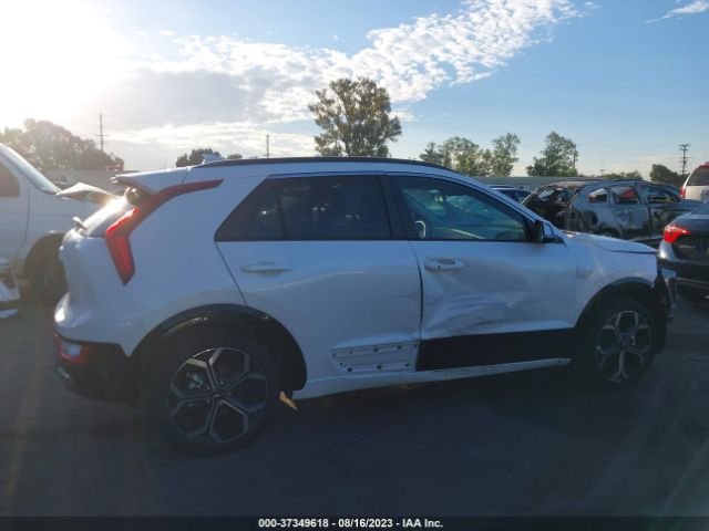 KNDCR3LE1P5090445 KIA Niro Ex Touring