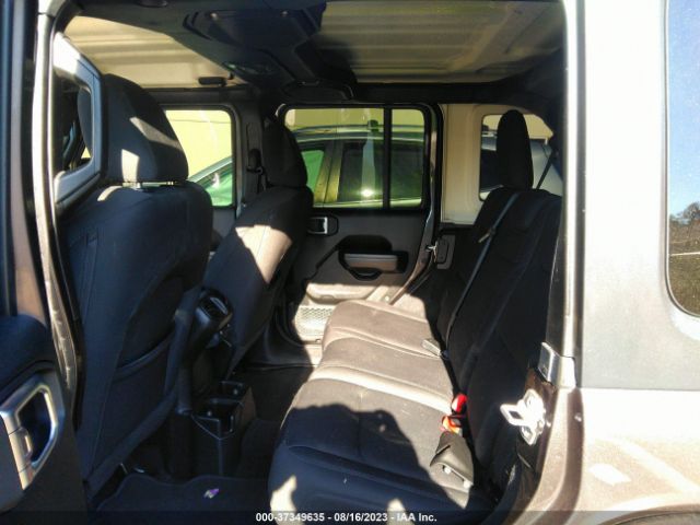 1C4HJXDN1KW682918 Jeep Wrangler Unlimited Sport S
