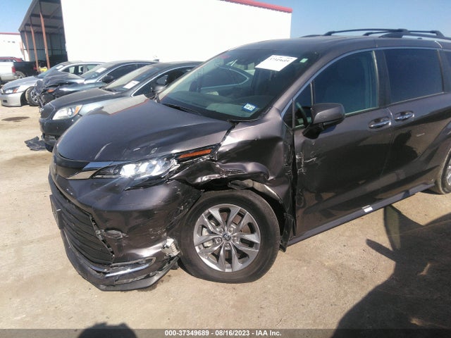 2022 TOYOTA SIENNA XLE VIN: 5TDYRKEC5NS075398