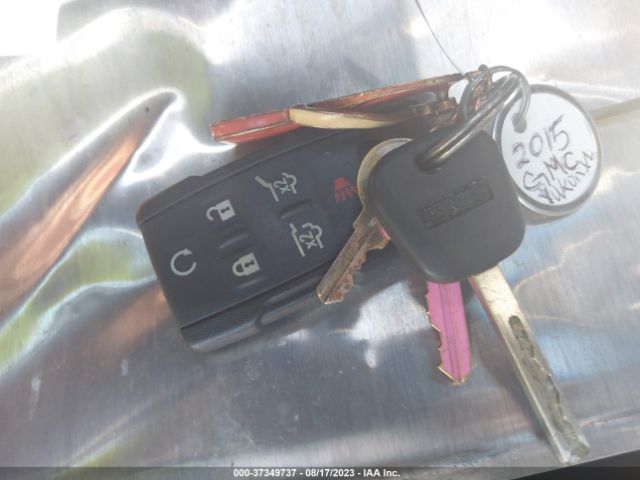 1GKS1FKCXGR164138 GMC Yukon Xl Sle