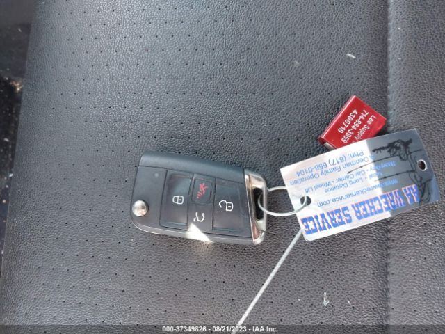 2021 VOLKSWAGEN TIGUAN 3VV3B7AXXMM070282 Photo 10