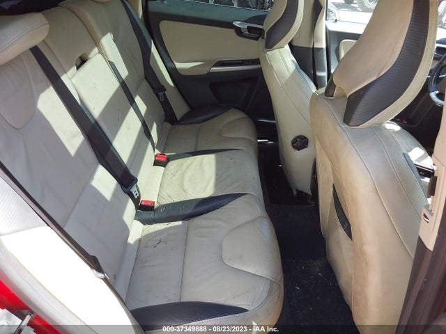 2010 VOLVO XC60 3.0T VIN: YV4992DZ4A2102955