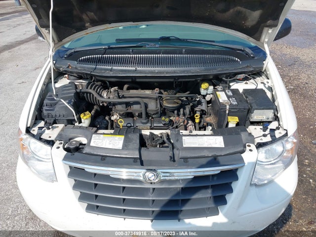 2005 CHRYSLER TOWN & COUNTRY TOURING VIN: 2C4GP54L85R204439