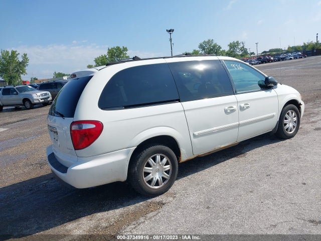 2005 CHRYSLER TOWN & COUNTRY TOURING VIN: 2C4GP54L85R204439