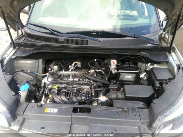 KNDJN2A29H7437158 KIA Soul Base