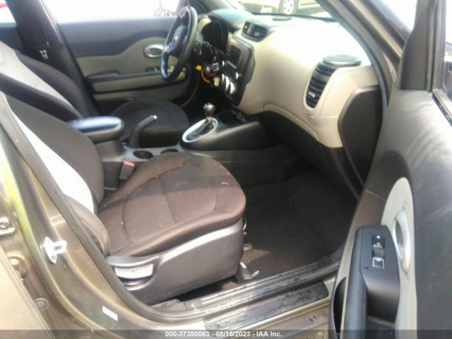 KNDJN2A29H7437158 KIA Soul Base