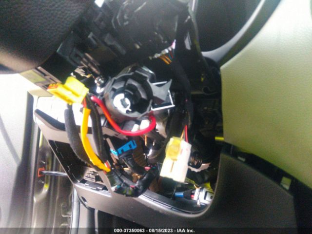 KNDJN2A29H7437158 KIA Soul Base