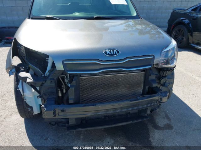 KNDJN2A20K7672698 KIA Soul Base