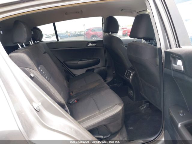 KNDPM3AC2J7468074 KIA Sportage Lx