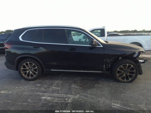 5UXCR4C08P9P48215 BMW X5 Sdrive40i