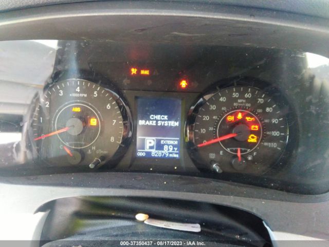 5TDKZ3DC4HS891357 Toyota SIENNA LE