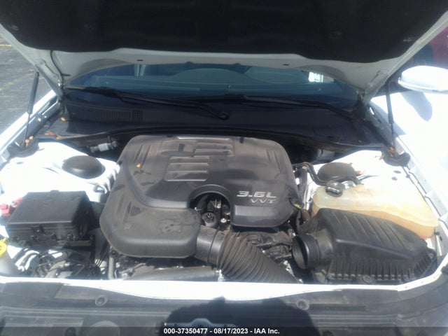 2C3CCABG1NH111703 Chrysler 300 300s