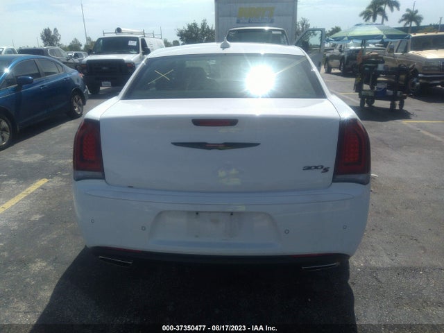 2C3CCABG1NH111703 Chrysler 300 300s
