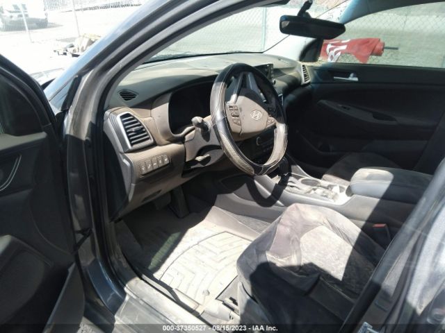KM8J33ALXLU173233 Hyundai Tucson Sport