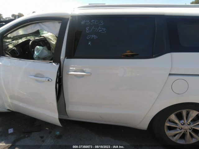 KNDMB5C14F6058003 KIA SEDONA LX