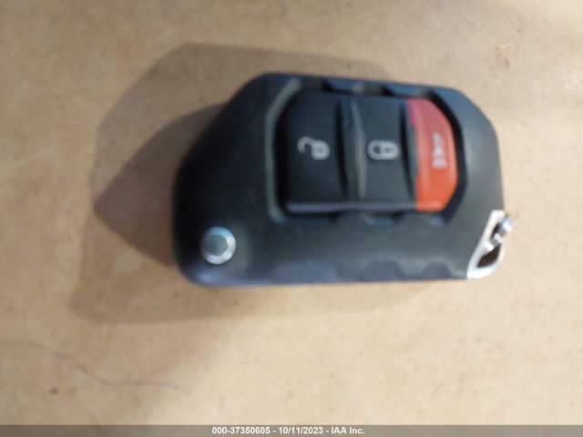 3C4NJDCBXJT176498 Jeep Compass Limited
