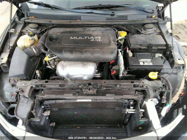 1C3CCCAB6FN652062 Chrysler 200 Limited