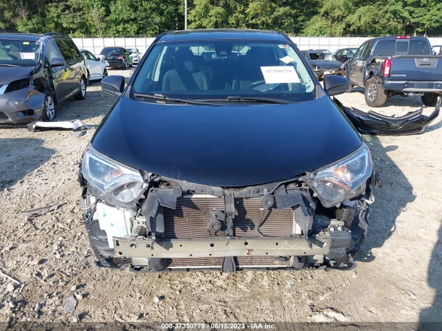 2018 TOYOTA RAV4 LE VIN: 2T3ZFREV6JW501440
