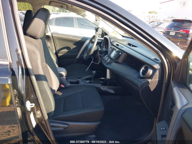 2018 TOYOTA RAV4 LE VIN: 2T3ZFREV6JW501440