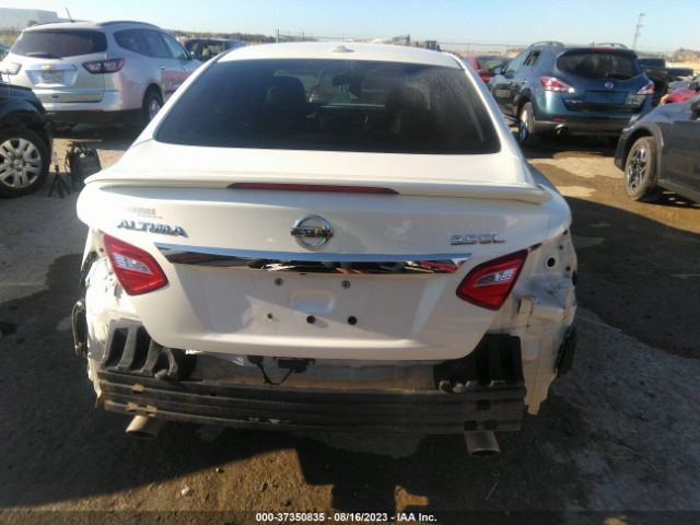 1N4BL3AP1HC276720 Nissan Altima 3.5 Sl