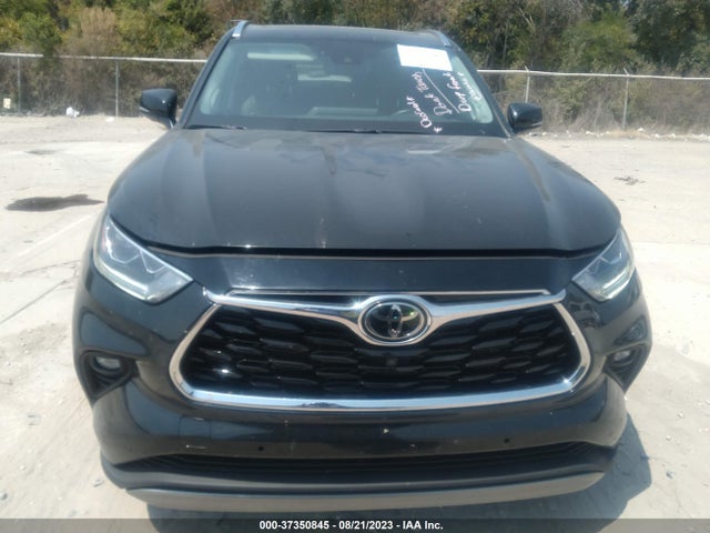 Toyota Highlander Platinum 2022 5TDFZRBH0NS208326 Image 12