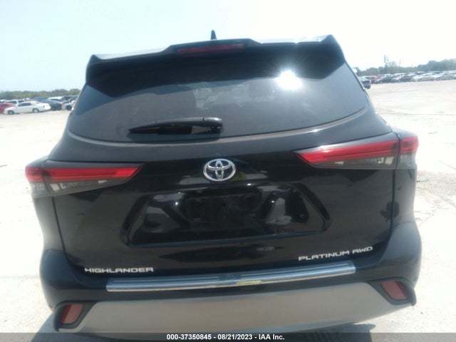 Toyota Highlander Platinum 2022 5TDFZRBH0NS208326 Image 16