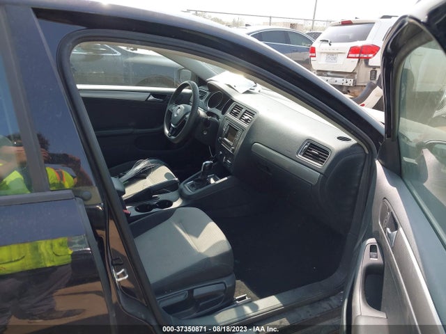 3VW2B7AJ5JM222998 Volkswagen Jetta 1.4t S