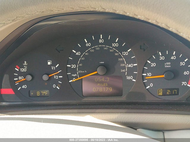 2000 MERCEDES-BENZ CLK-CLASS VIN: WDBLK65G2YT047863