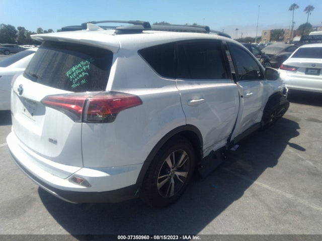 2017 TOYOTA RAV4 XLE VIN: JTMWFREV7HJ125813
