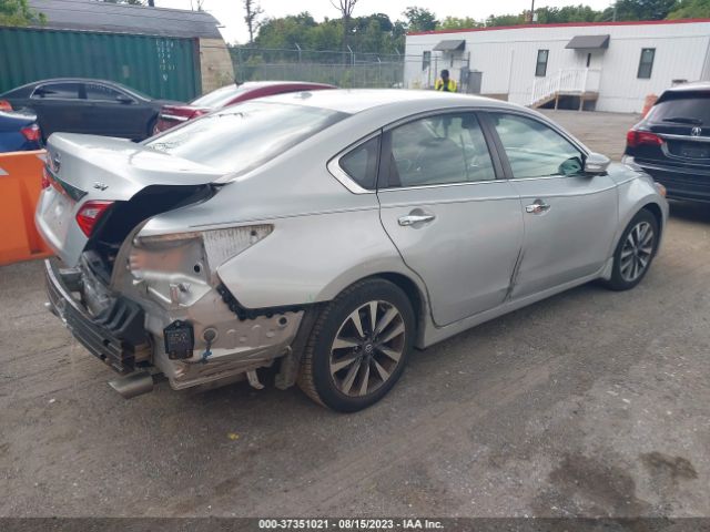 1N4AL3APXHC471288 Nissan Altima 2.5 Sv