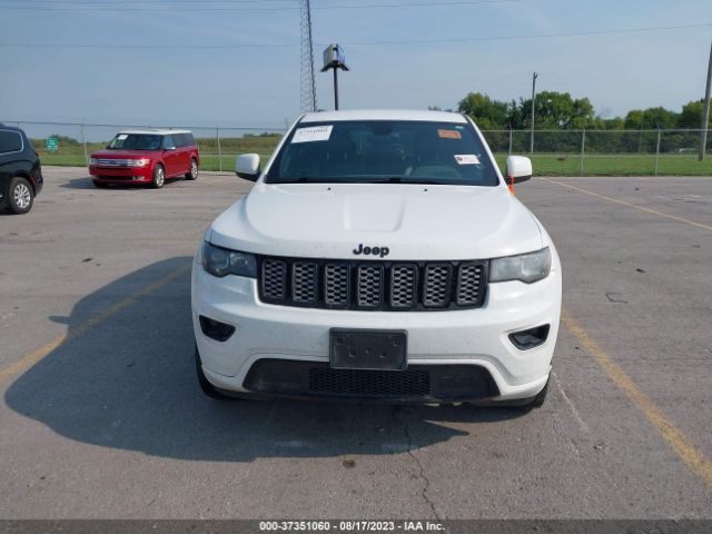 1C4RJFAG8HC927227 Jeep Grand Cherokee Altitude