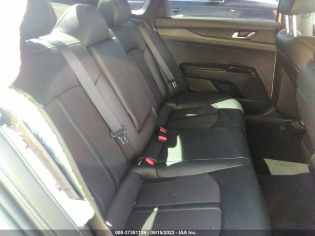 5XXG64J25PG219632 KIA K5 Gt-line