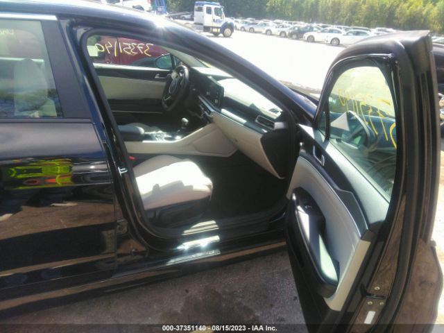 5XXG14J21NG157805 KIA K5 LXS