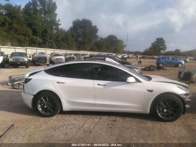 5YJ3E1EA1MF031111 Tesla Model 3 Standard Range Plus