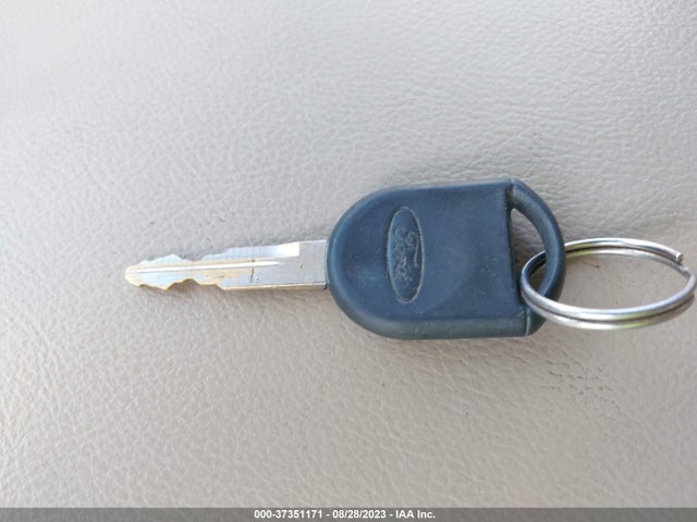 2005 FORD EXPEDITION LIMITED VIN: 1FMFU20595LB00525