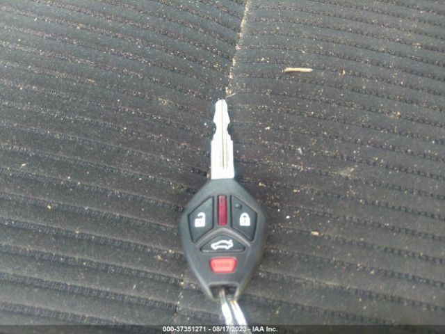 JA32U2FU8FU004686 Mitsubishi LANCER ES