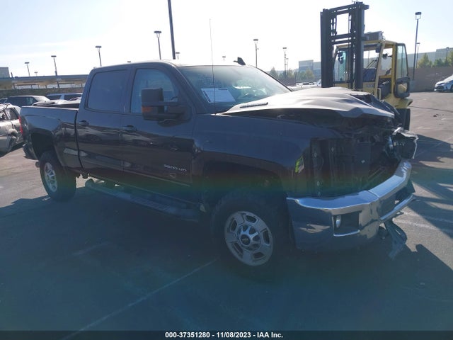 2018 1GC1KVEY4JF257929 main image