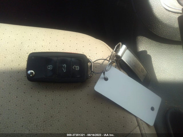 3VWDB7AJ1JM223848 Volkswagen Jetta 1.4t