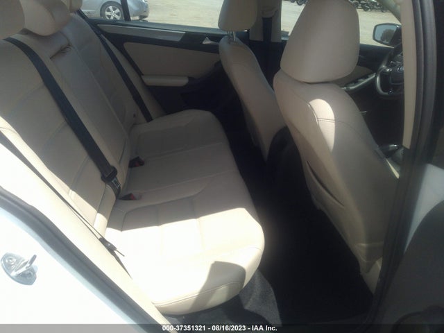 3VWDB7AJ1JM223848 Volkswagen Jetta 1.4t
