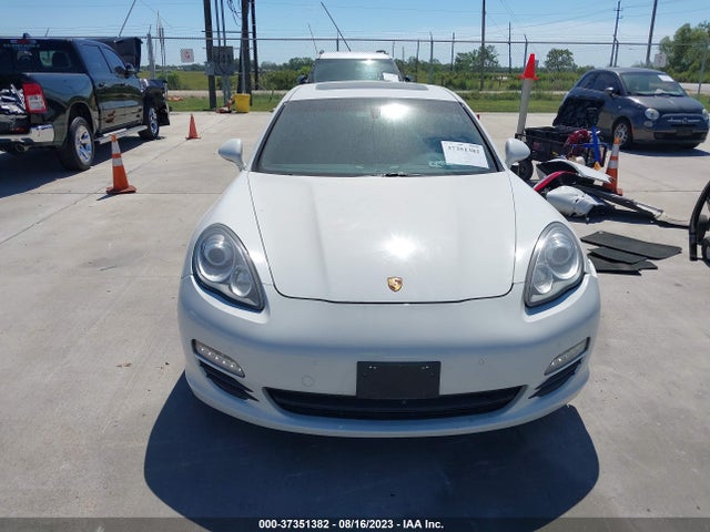 2012 PORSCHE PANAMERA VIN: WP0AA2A72CL072006