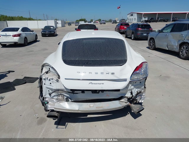 2012 PORSCHE PANAMERA VIN: WP0AA2A72CL072006