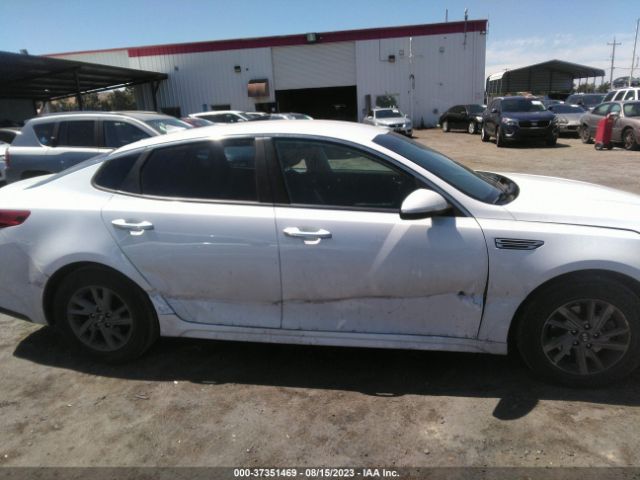 5XXGT4L37KG335759 KIA Optima Lx