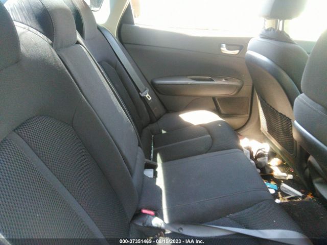 5XXGT4L37KG335759 KIA Optima Lx